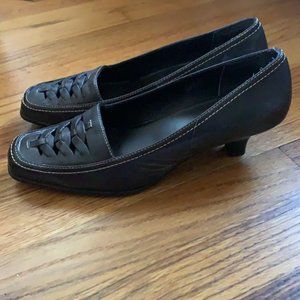 Women’s Aerosoles 2” Closed-Toe Heels